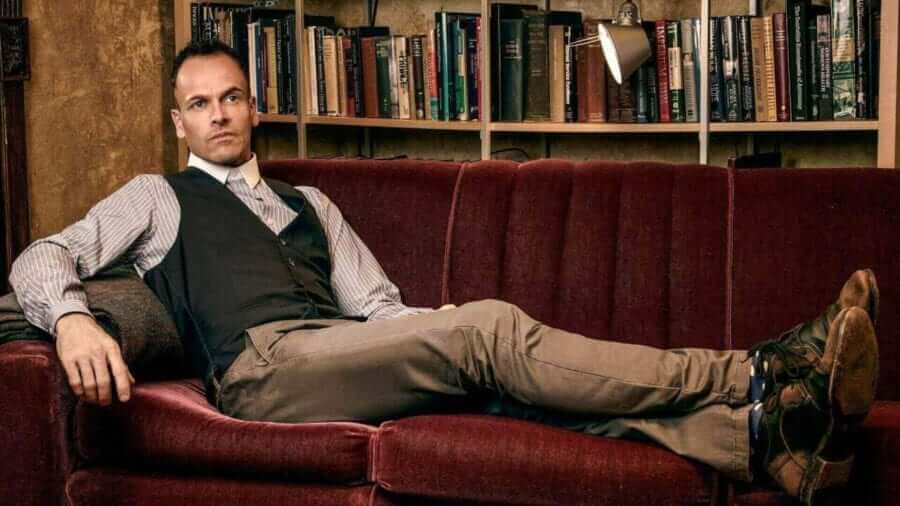 Is Elementary On Netflix