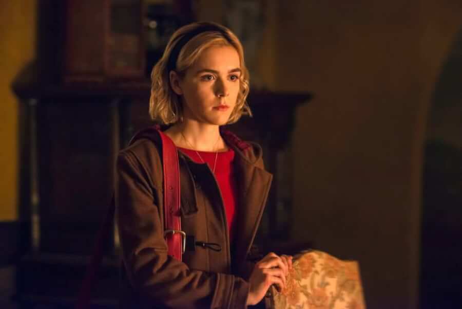 Netflixs Chilling Adventures Of Sabrina Trailer Is Creeping Twitter Out