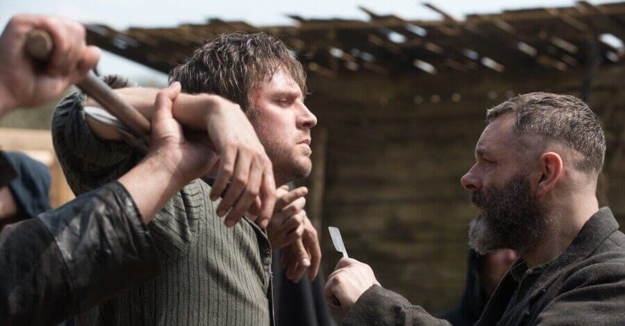Dan Stevens As Thomas In Apostle