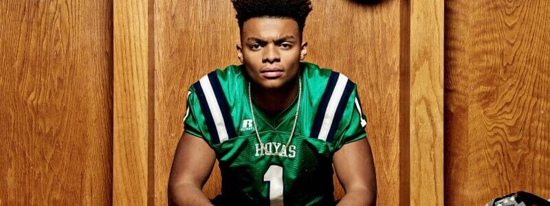 qb1-sports-series-netflix QB1: Beyond the Lights