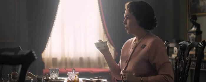 Olivia Colman The Crown Netflix