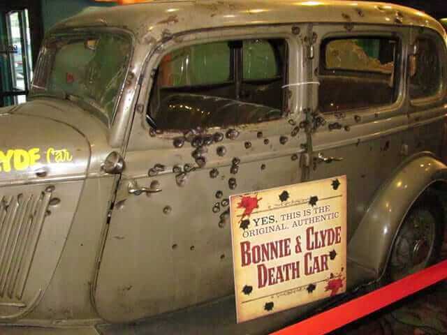 Bonnie Clyde Car Bullet Holes