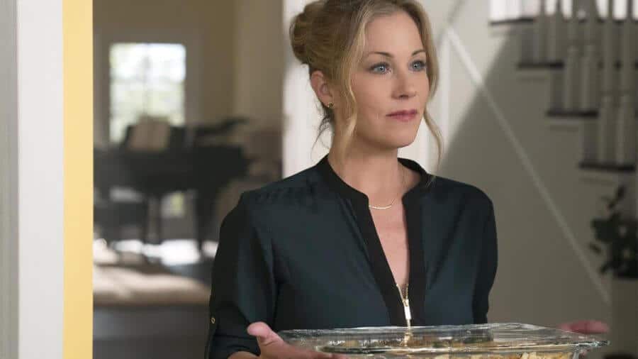 Christina Applegate in Dead to Me season 1