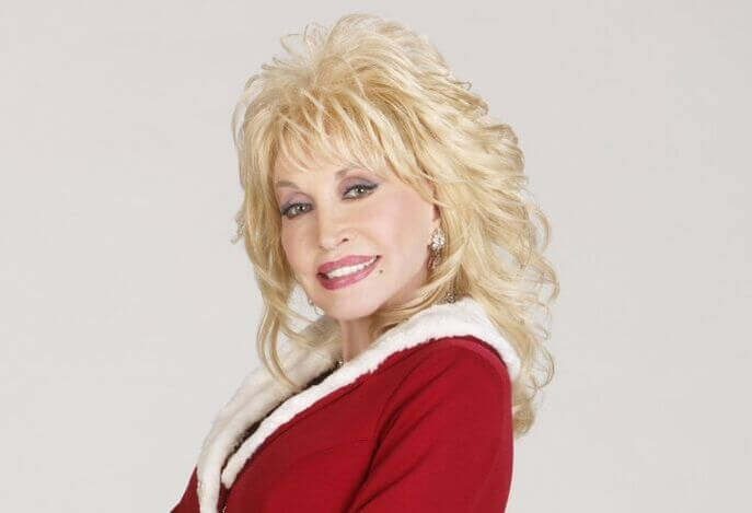 When Will Dolly Parton S Christmas On The Square Be On Netflix