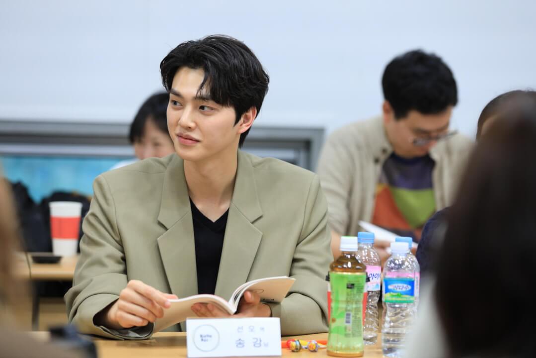 Love Alarm Season Script Read