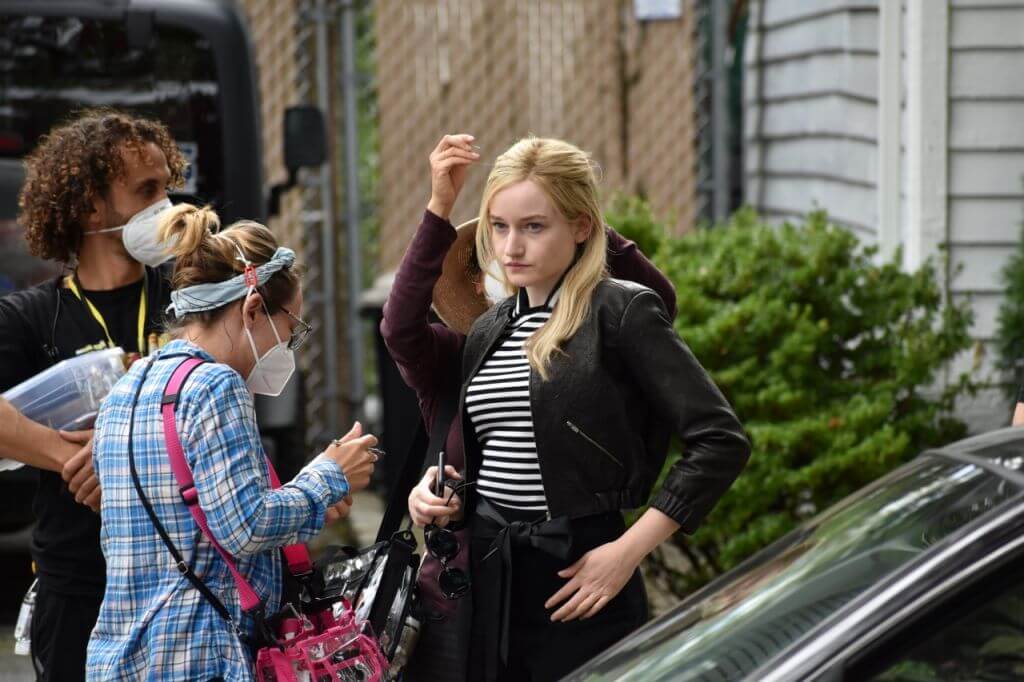 Julia Garner Inventing Anna Getty Images