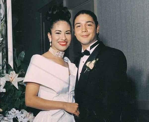 Selena Quinanilla And Chris Marraige