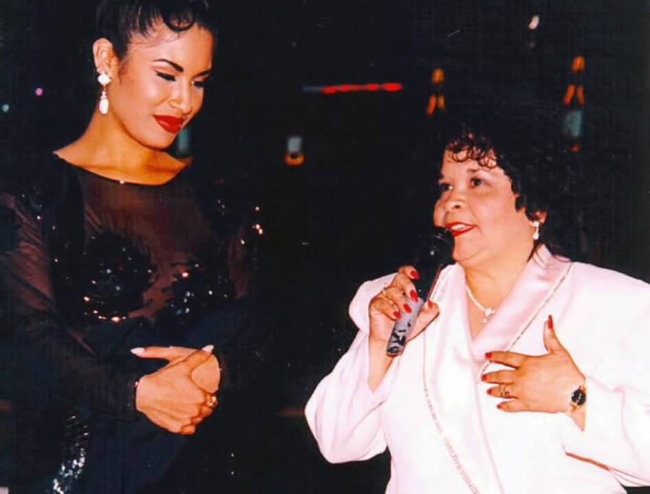 Selena Quintanilla And Yolanda