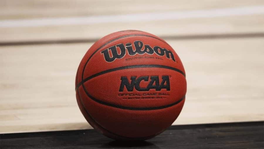 Last Chance U Basketball Season Coming To Netflix In March