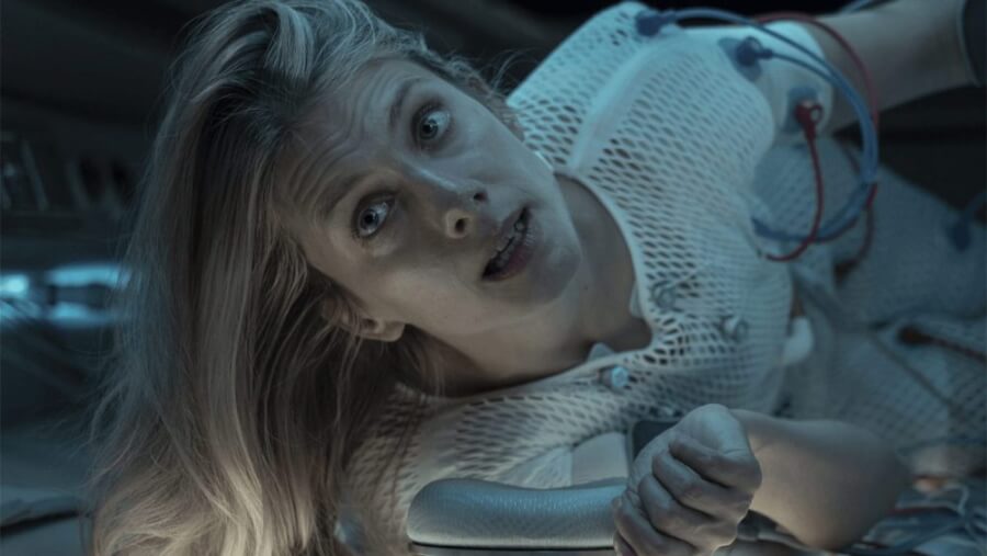 French Thriller Oxygen Coming To Netflix In May Melanie Laurent On Set