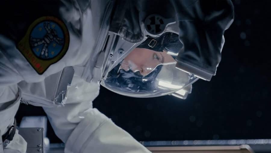 Sci Fi Thriller Stowaway Is Coming To Netflix In April Anna Kendrick