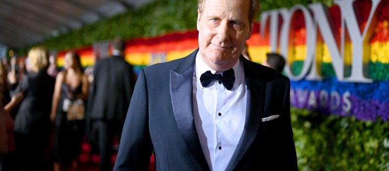 jeff daniels netflix hombre completo