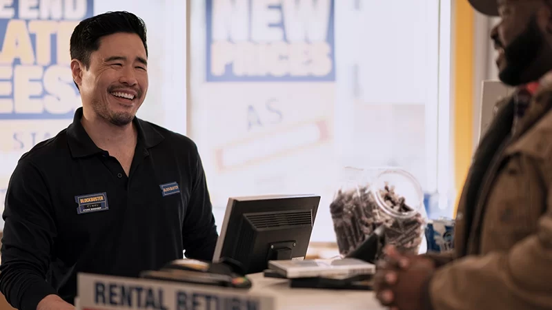 Randall Park in the Netflix series Blockbuster