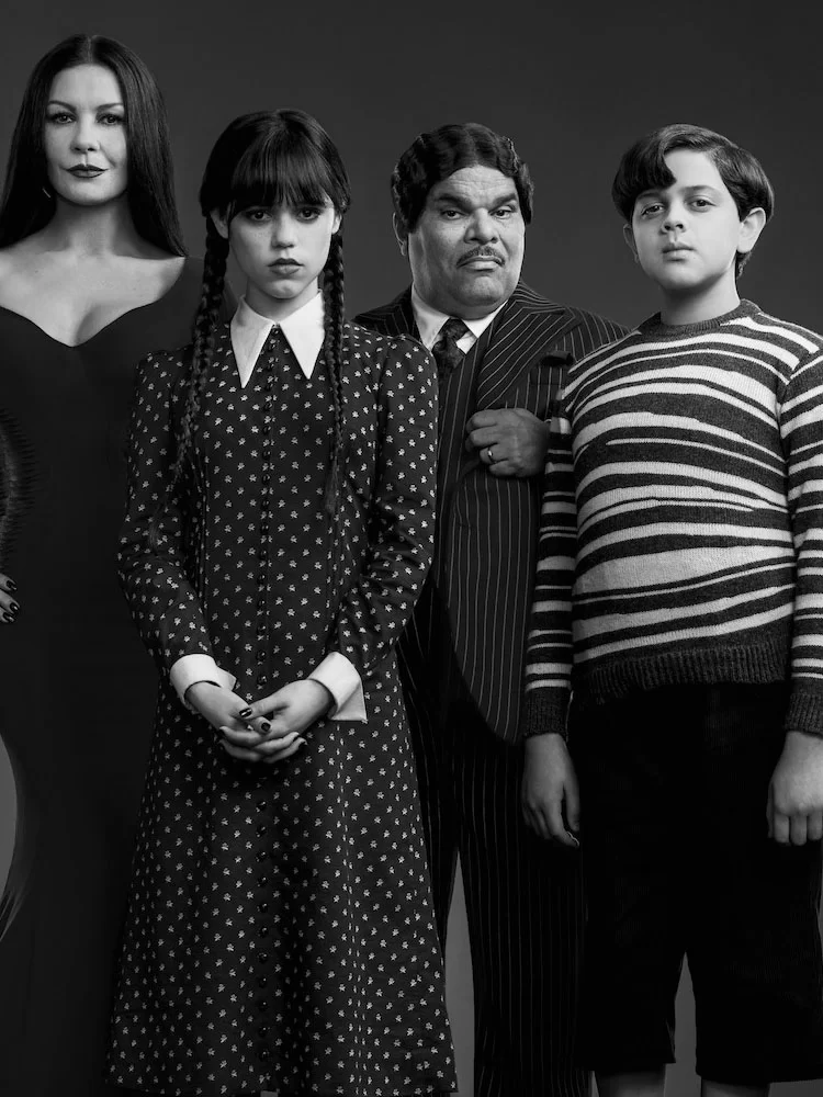 miércoles tim burton serie netflix familia addams