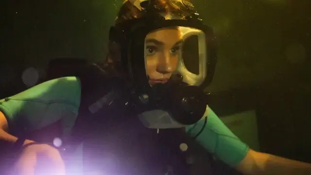 Meters Down Uncaged New On Netflix