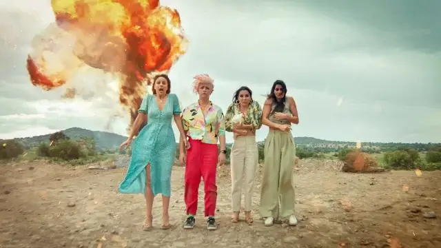 Queens On The Run Mexican Netflix Comedy Coming To Netflix In April Jpeg