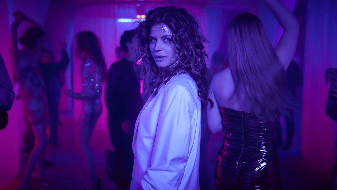 the dutch thriller faithfully yours is coming to netflix in may 2023 club neon