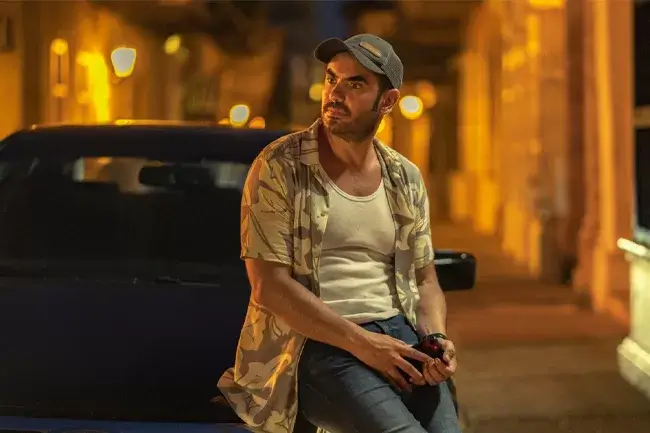 david fake profile colombian romantic thriller renewed for a second season at netflix