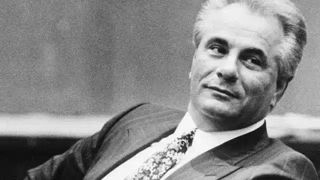 John Gotti In How To Become A Mob Boss