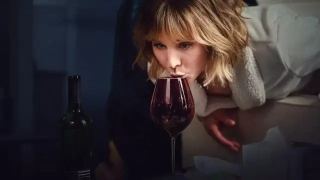 Woman In The House Across The Street Netflix Tiktok Bump