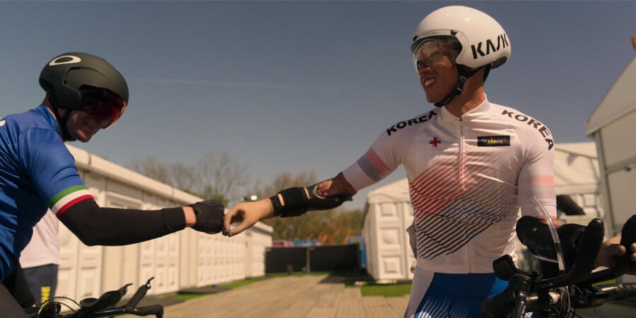 Cyclists Heart Of Invictus Netflix Sports Docuseries Coming To Netflix In August