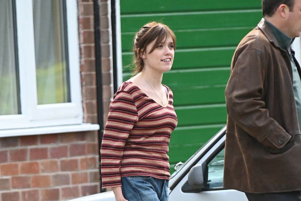 Aimee Lou Wood Filming Toxic Town Ee De Ea