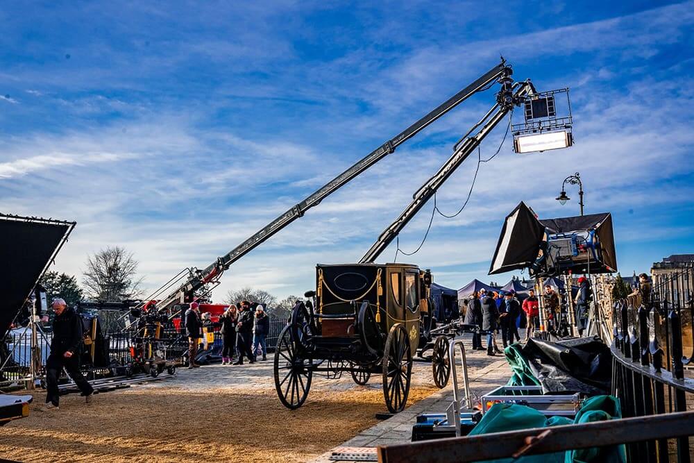 filming behind the scenes bridgerton season 3 bath england 2