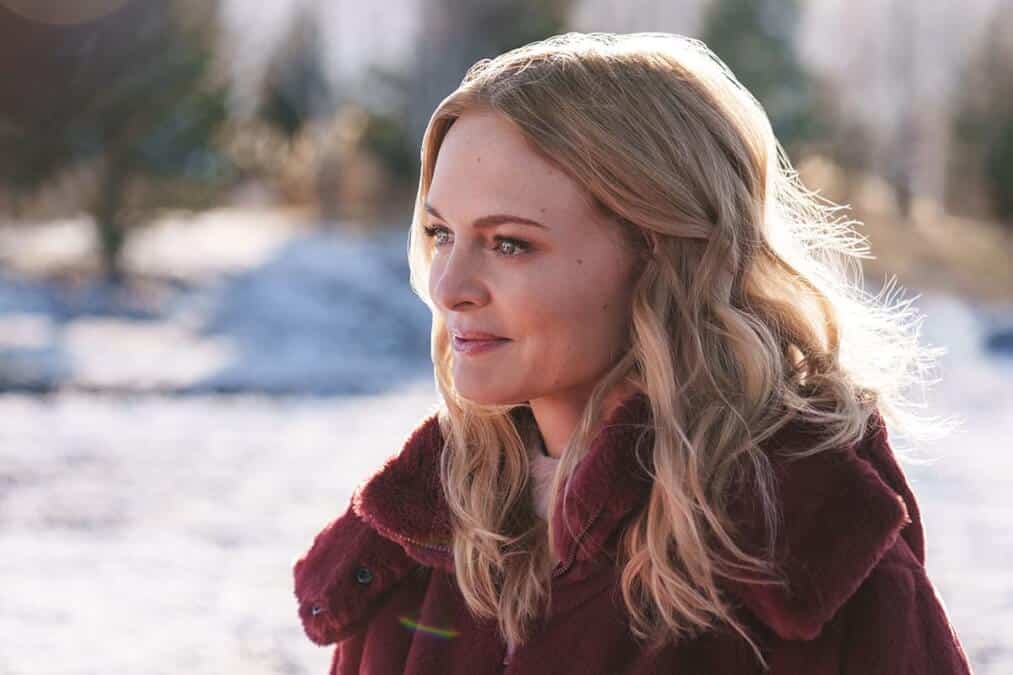 First Look For Best Christmas Ever Netflix Movie ( )