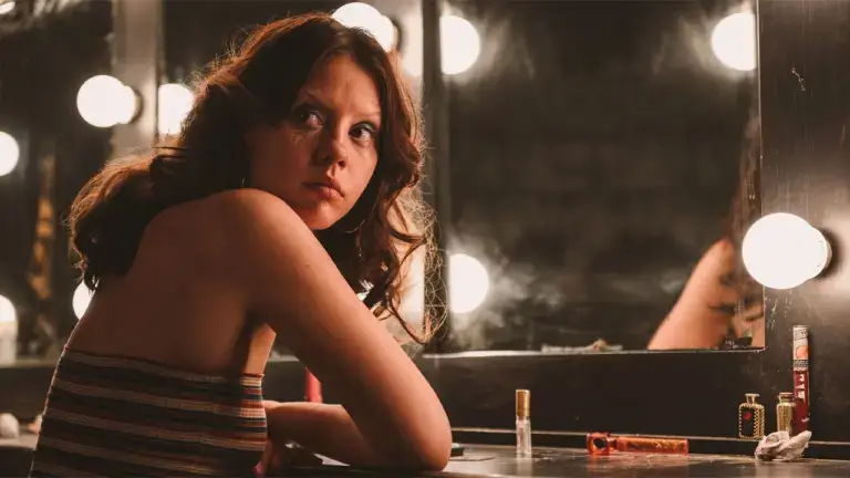 Best New Movies And Tv Shows Added To Netflix Feb