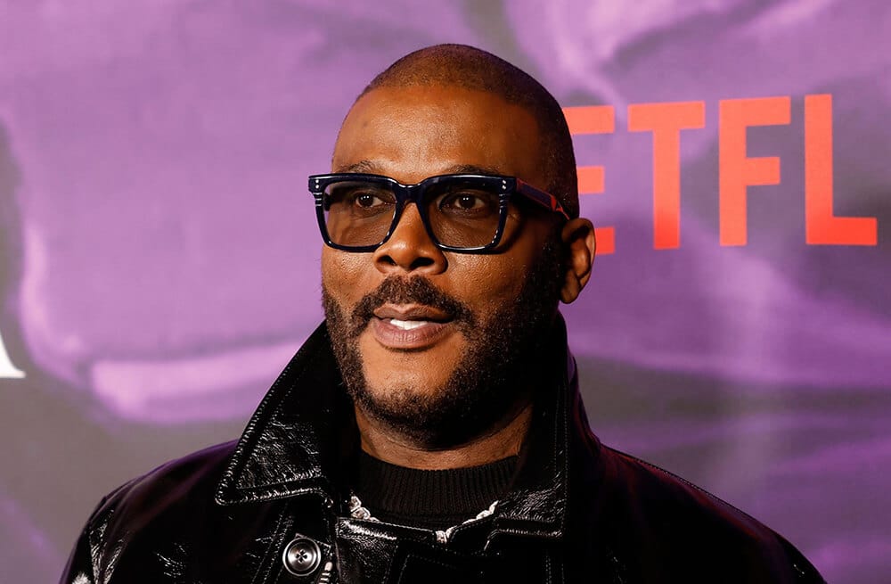 New York, Amerika Birleşik Devletleri. 15 Şubat 2024. Tyler Perry, 15 Şubat 2024 Perşembe günü New York Şehri'ndeki Paris Tiyatrosu'nda Netflix Mea Culpa New York Galası'nda Kırmızı Halıda Yer Aldı. Fotoğraf: John Angelillo/upi Kredi: Upi/alamy Live News