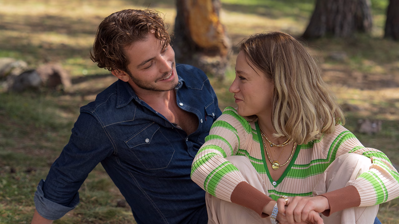 تم تجديد برنامج Thanks You Next للموسم الثالث على Netflix تم تجديد برنامج Thanks You Next للموسم الثالث على Netflix