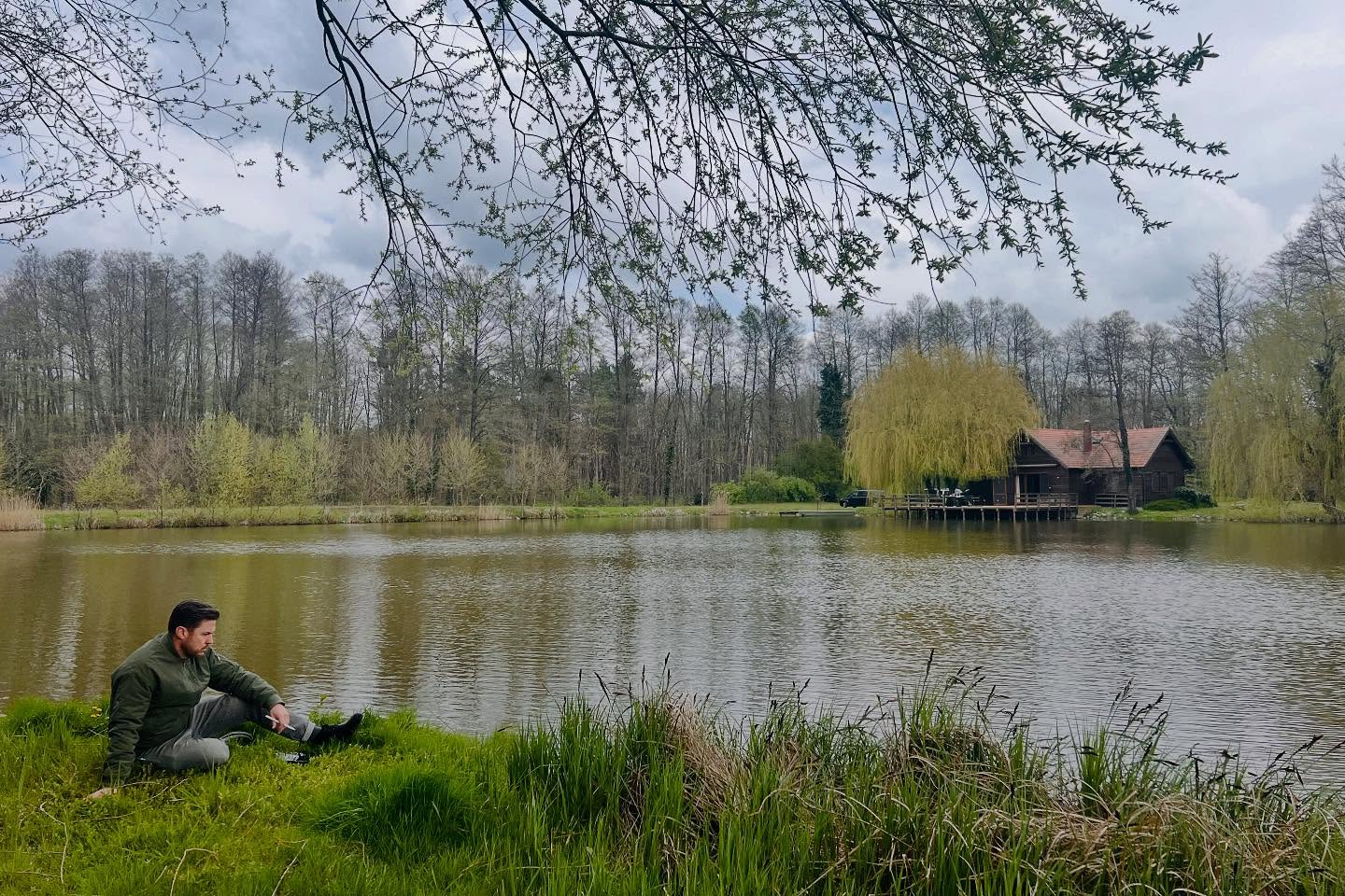 Jeremy Podeswa Location Scouting 3 Body Problem (1)