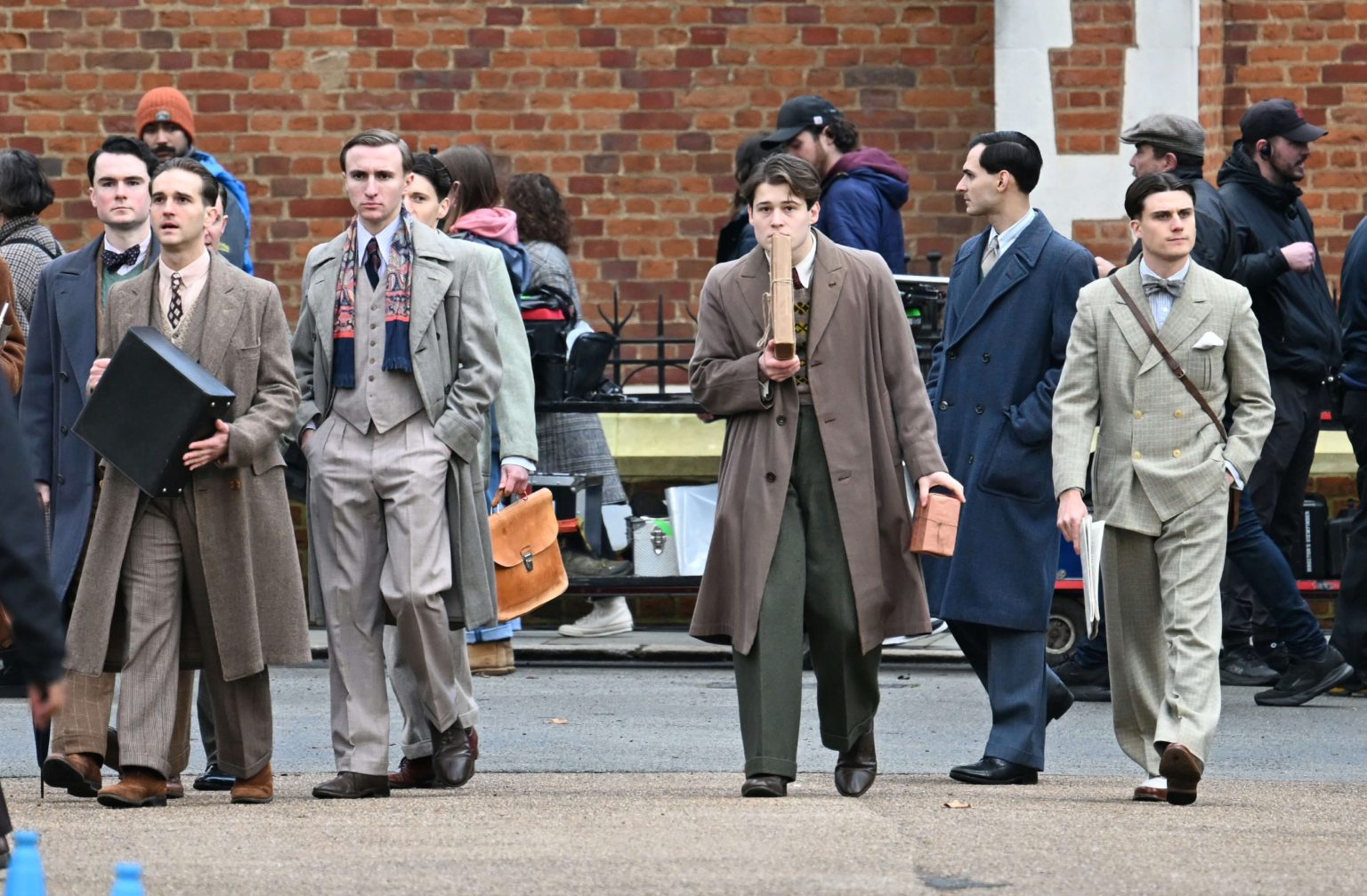 Behind The Scenes The Kennedys Netflix Filming (3)