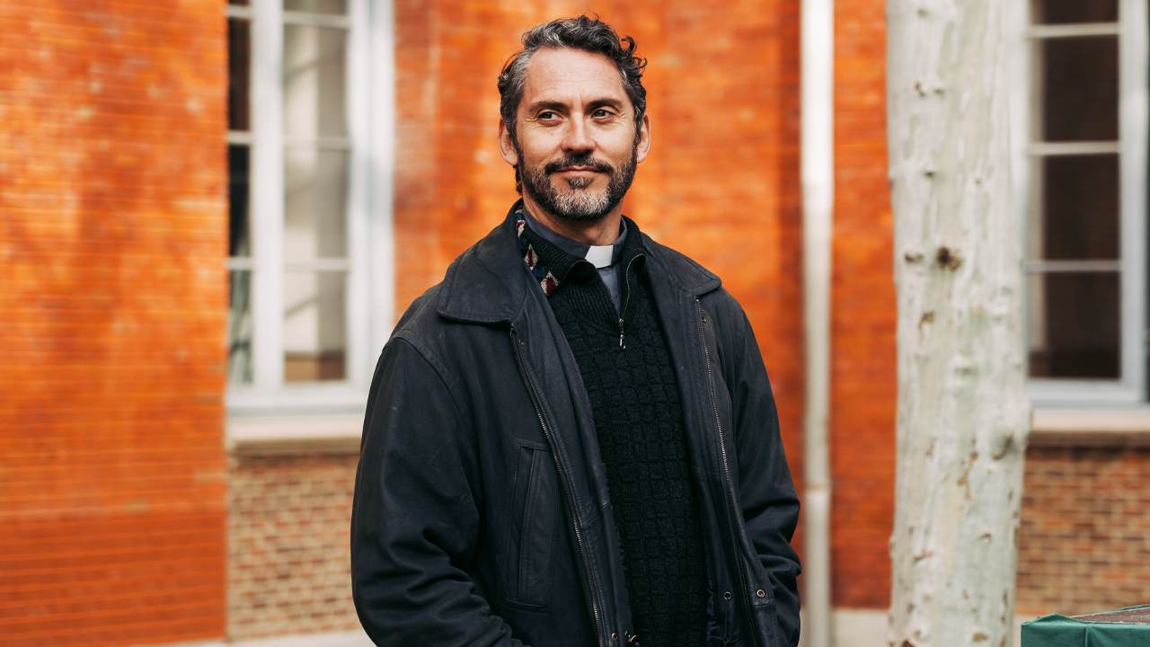 Paco Leon My Dearest Señorita Spanish Netflix Film Poster