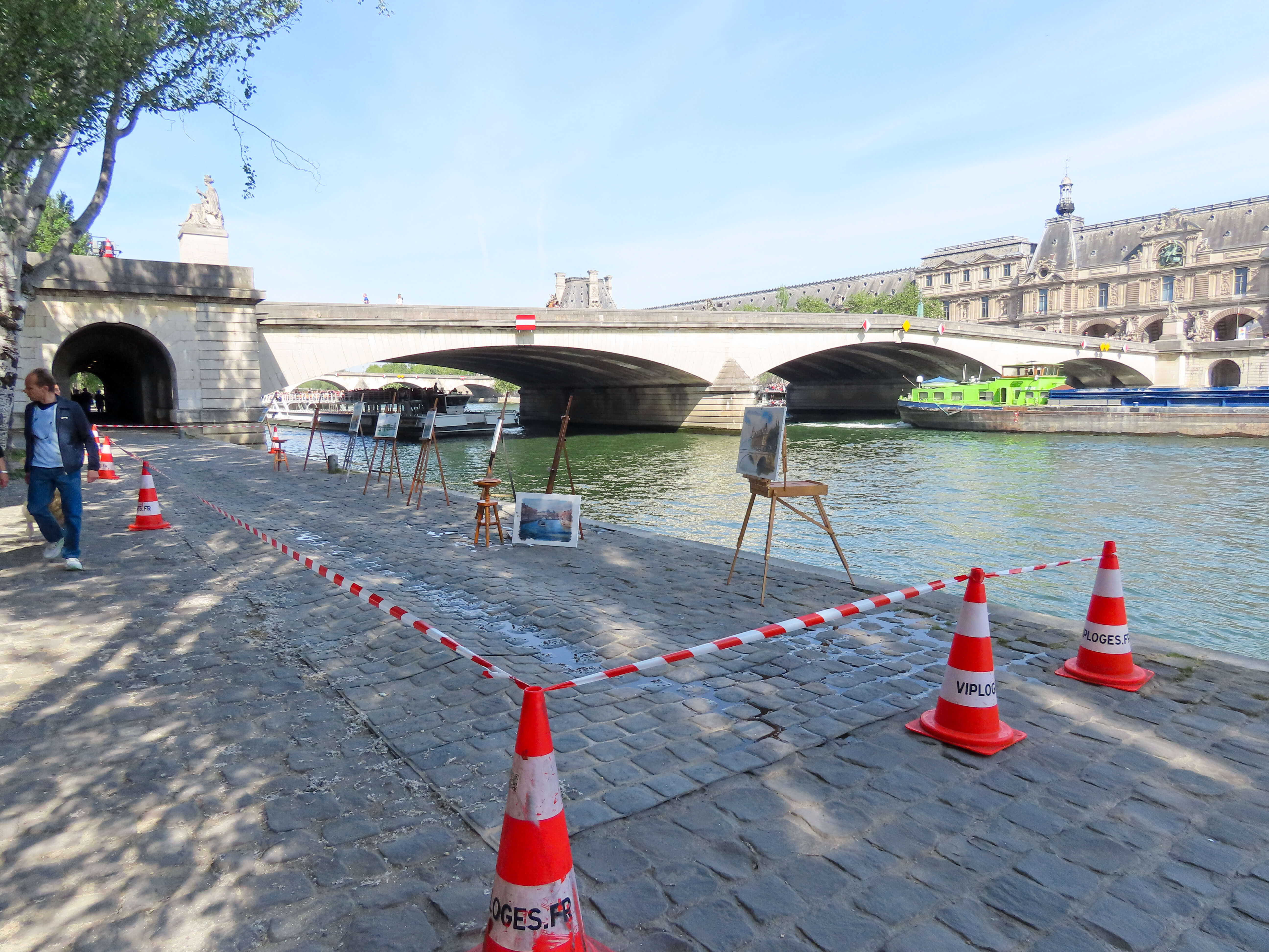 Wednesday Season 3 Filming In Paris (2)