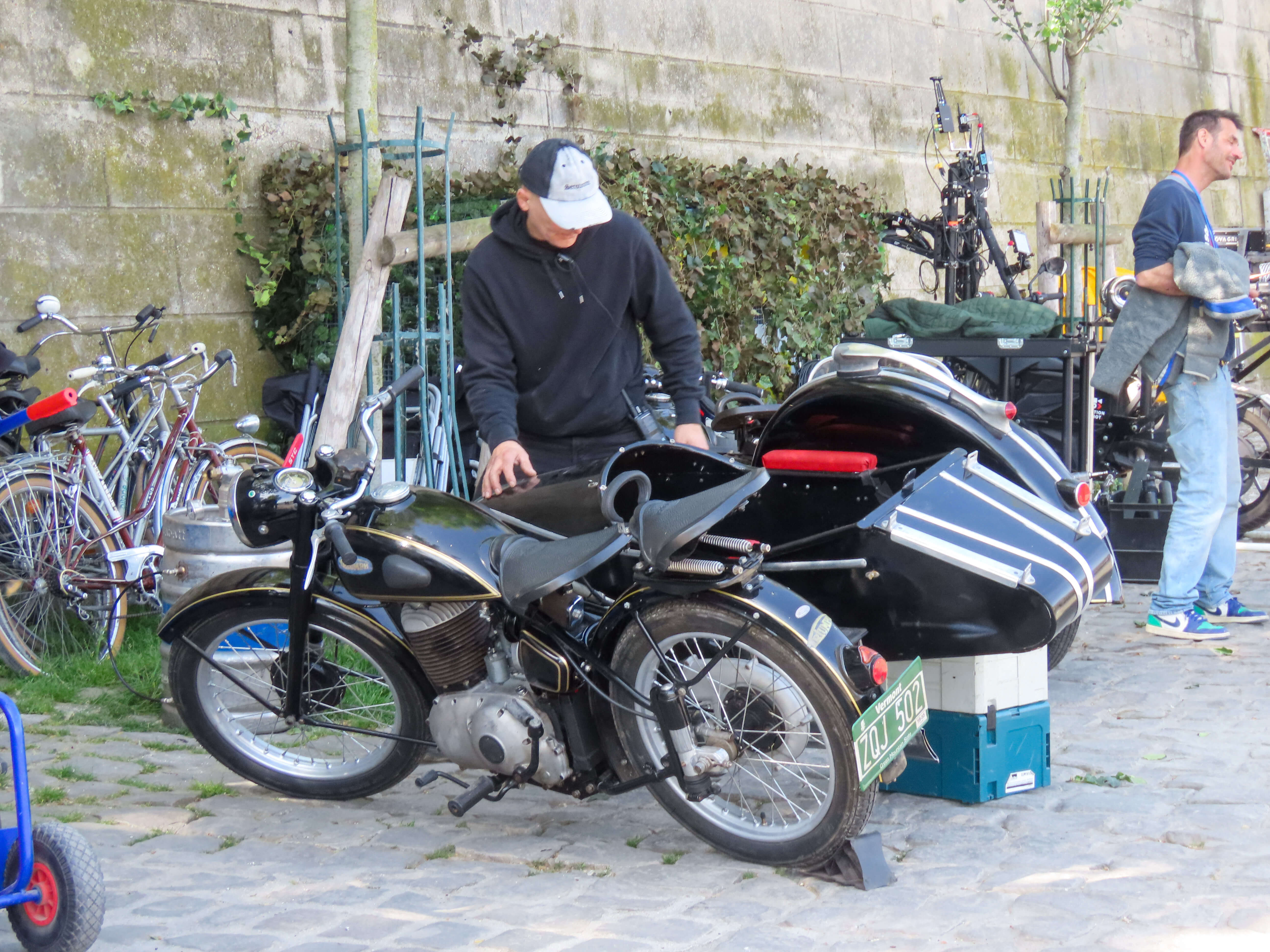 Wednesday Season 3 Filming In Paris (4)