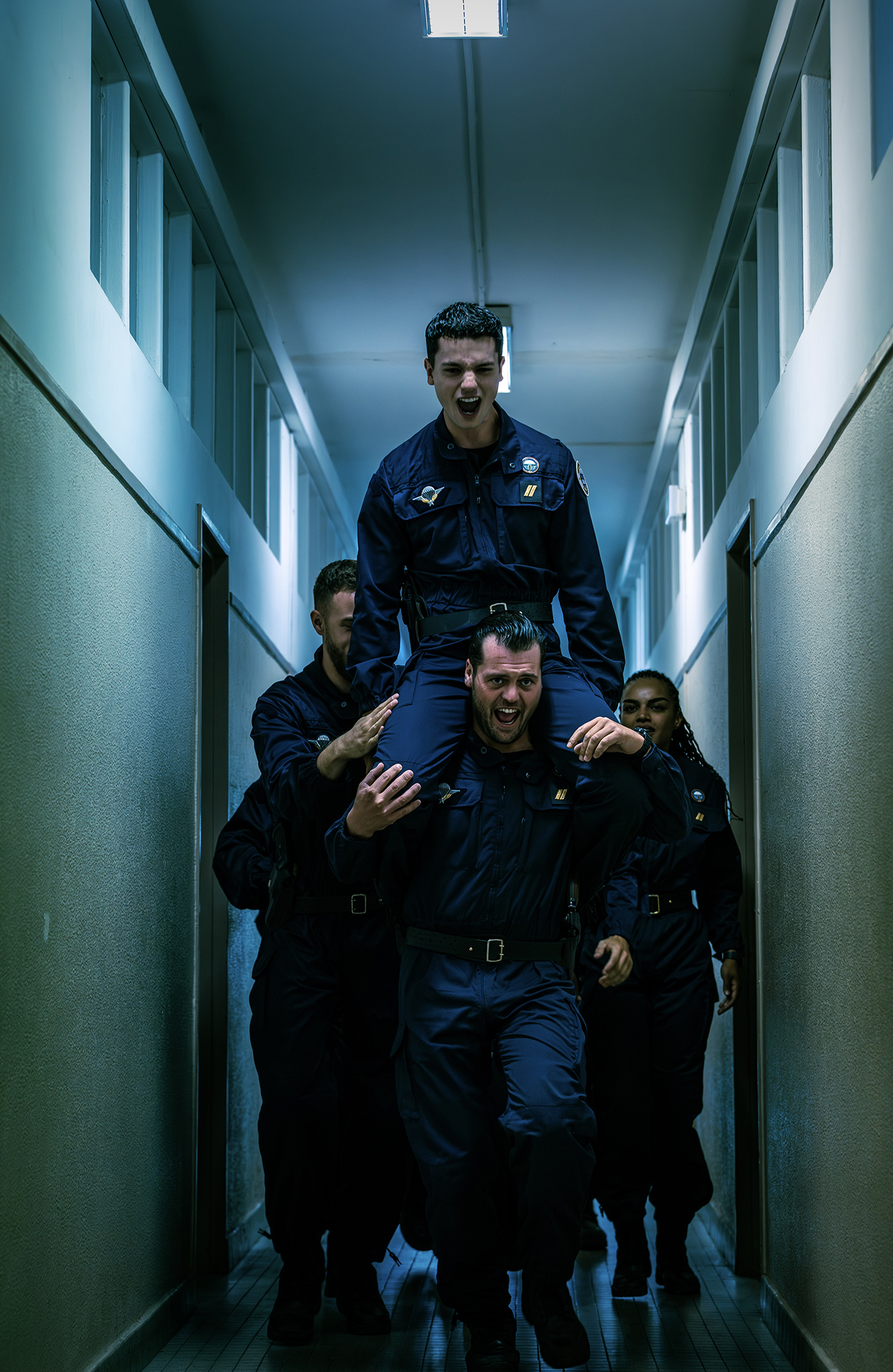 Gign Cast Netflix