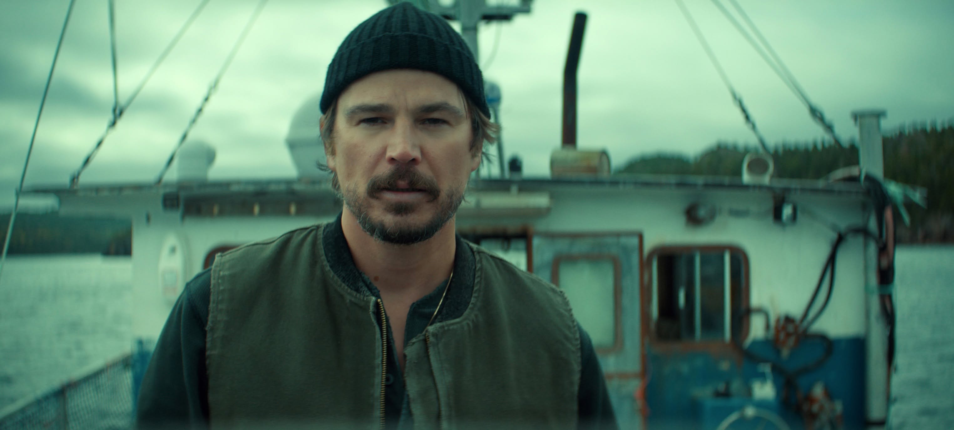 First Look Pictures Netflix Below (1)