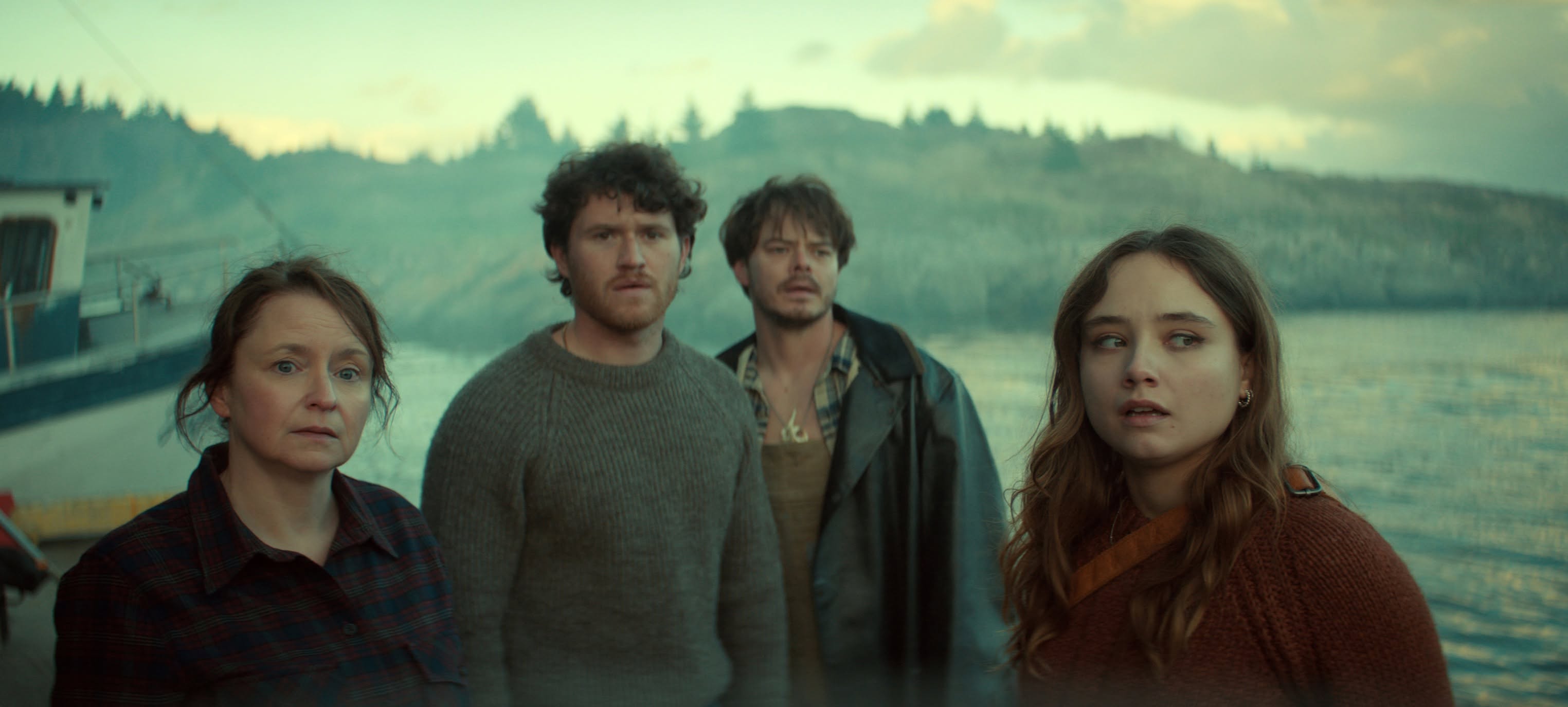 First Look at Netflix's New Sci-Fi Monster Series 'Below' Starring Josh  Hartnett and Charlie Heaton