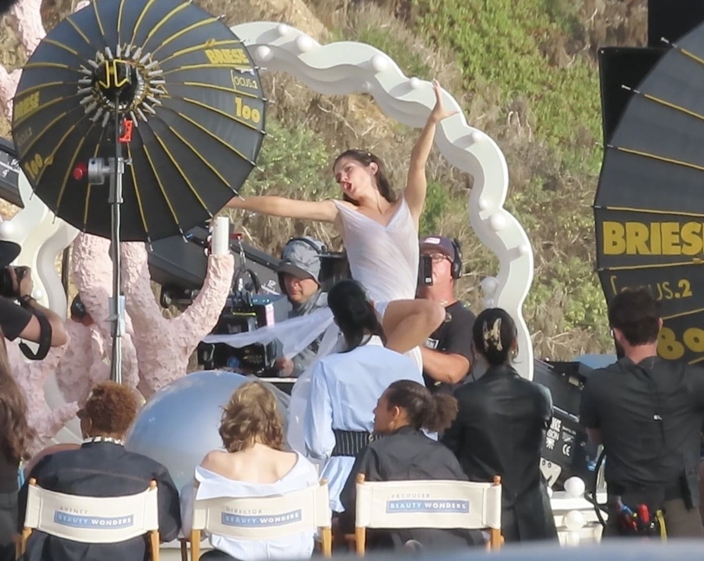 Filming 13 Going On 30 3641945 013