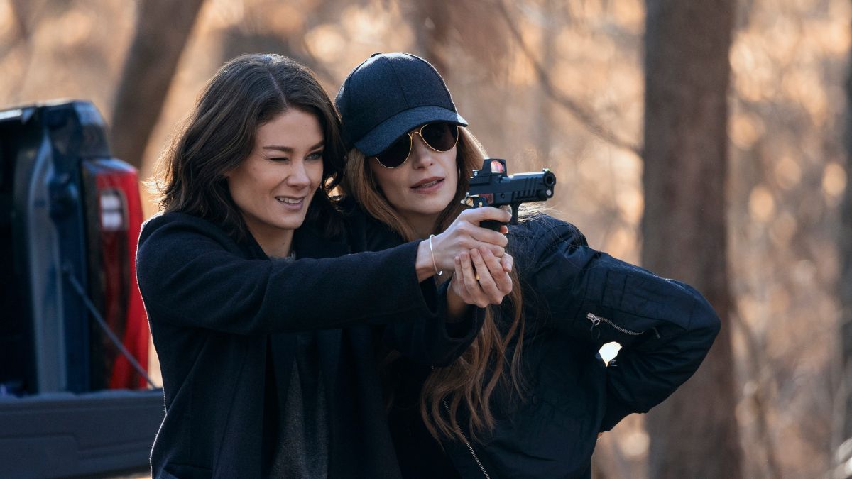 Huntingwives2 6