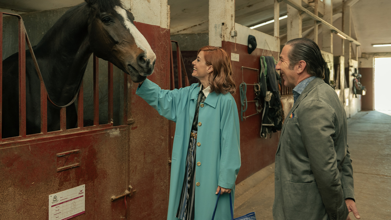 10 Fading Grandeur Netflix Spanish series