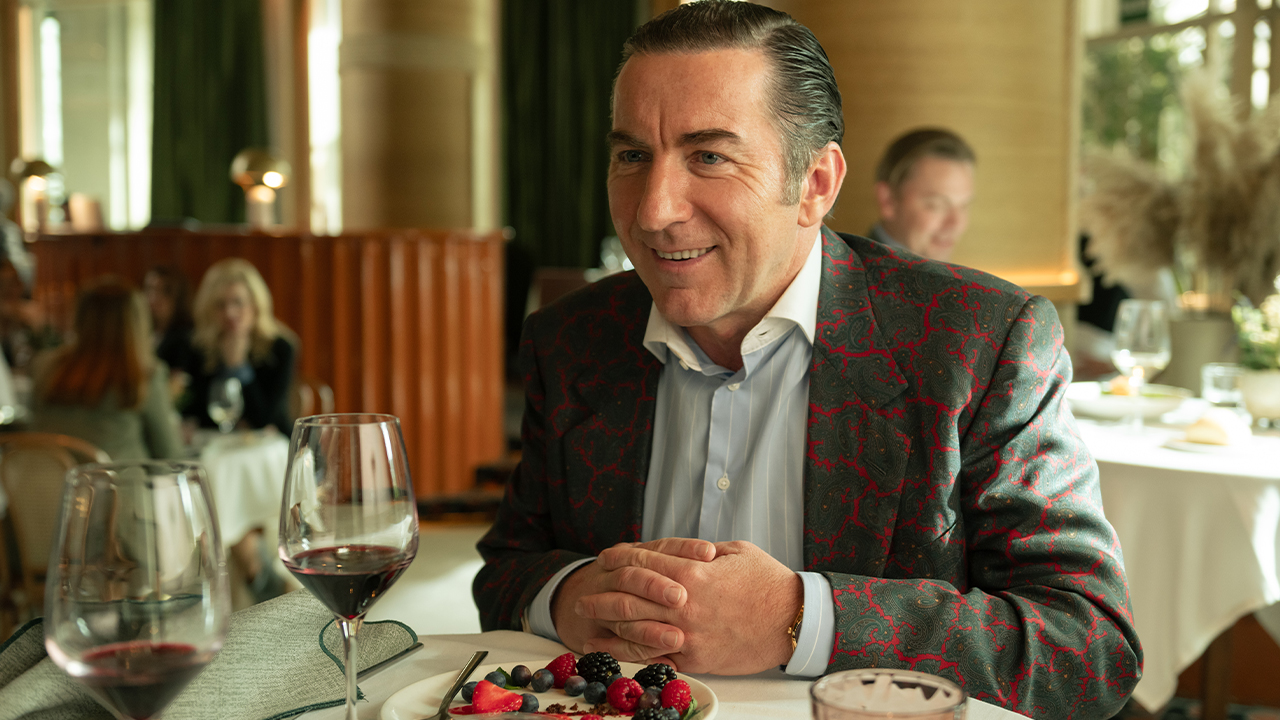 14 Fading Grandeur Netflix Spanish Series