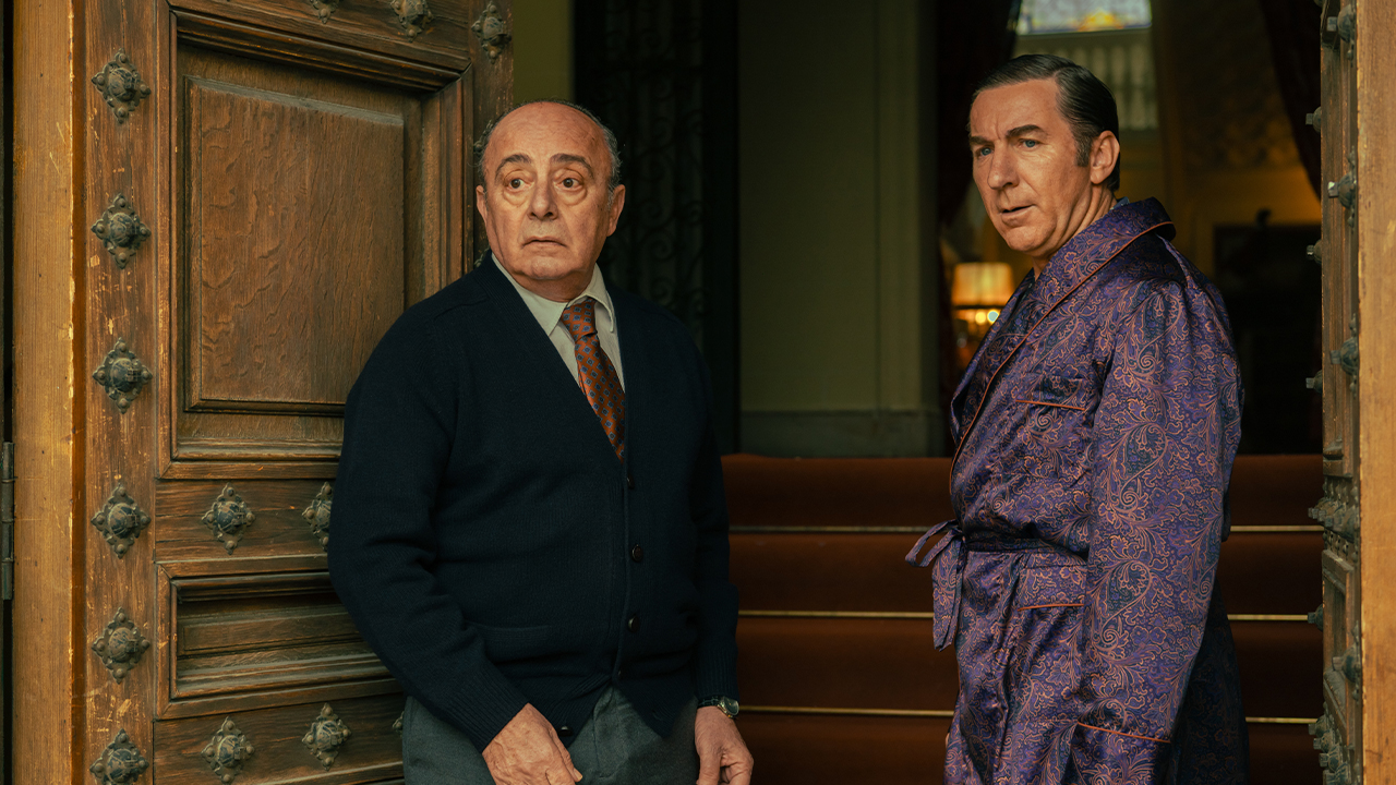 6 Fading Grandeur Netflix Spanish series