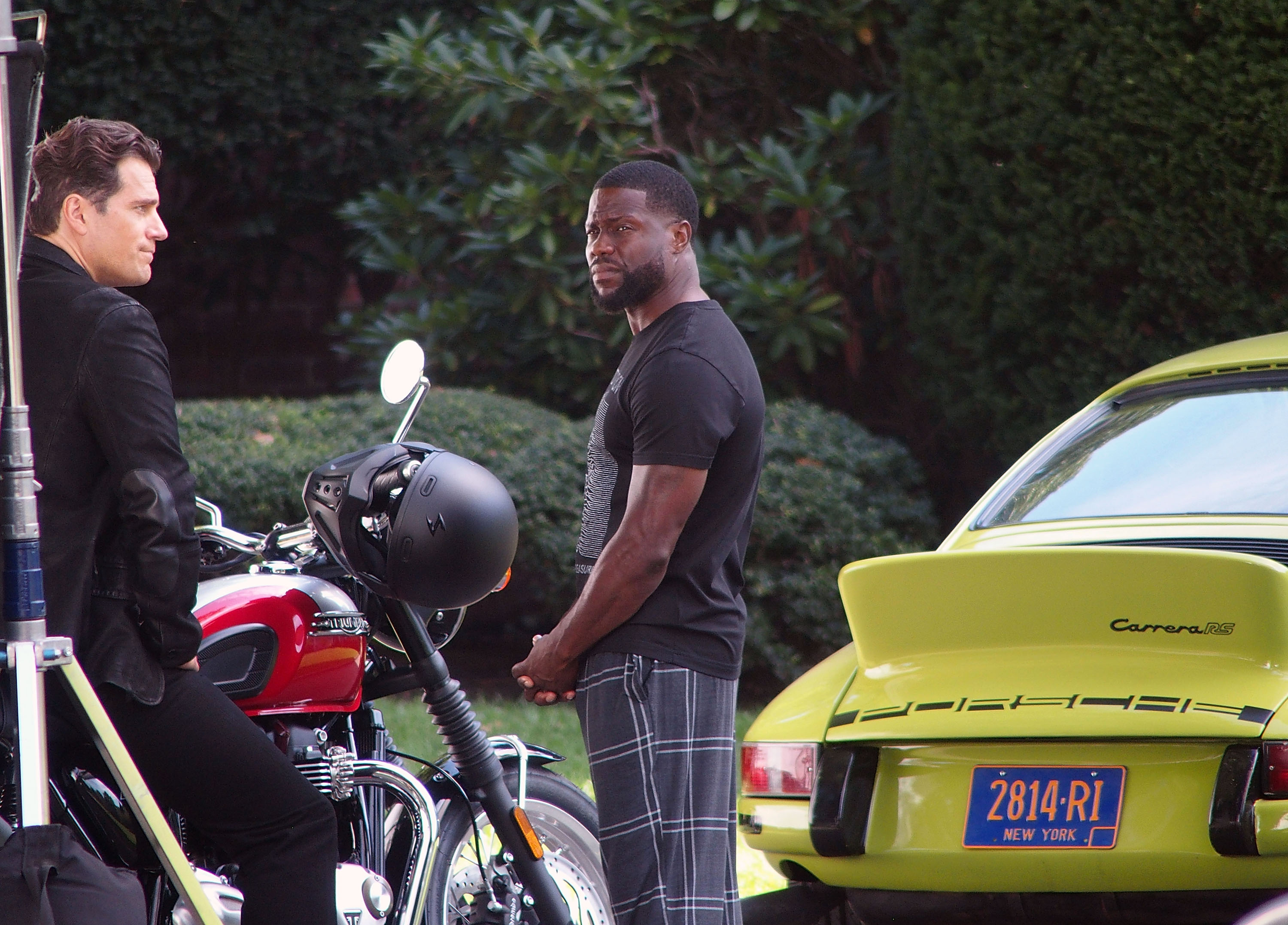 Filming Spy Duo Netflix Picture (1)