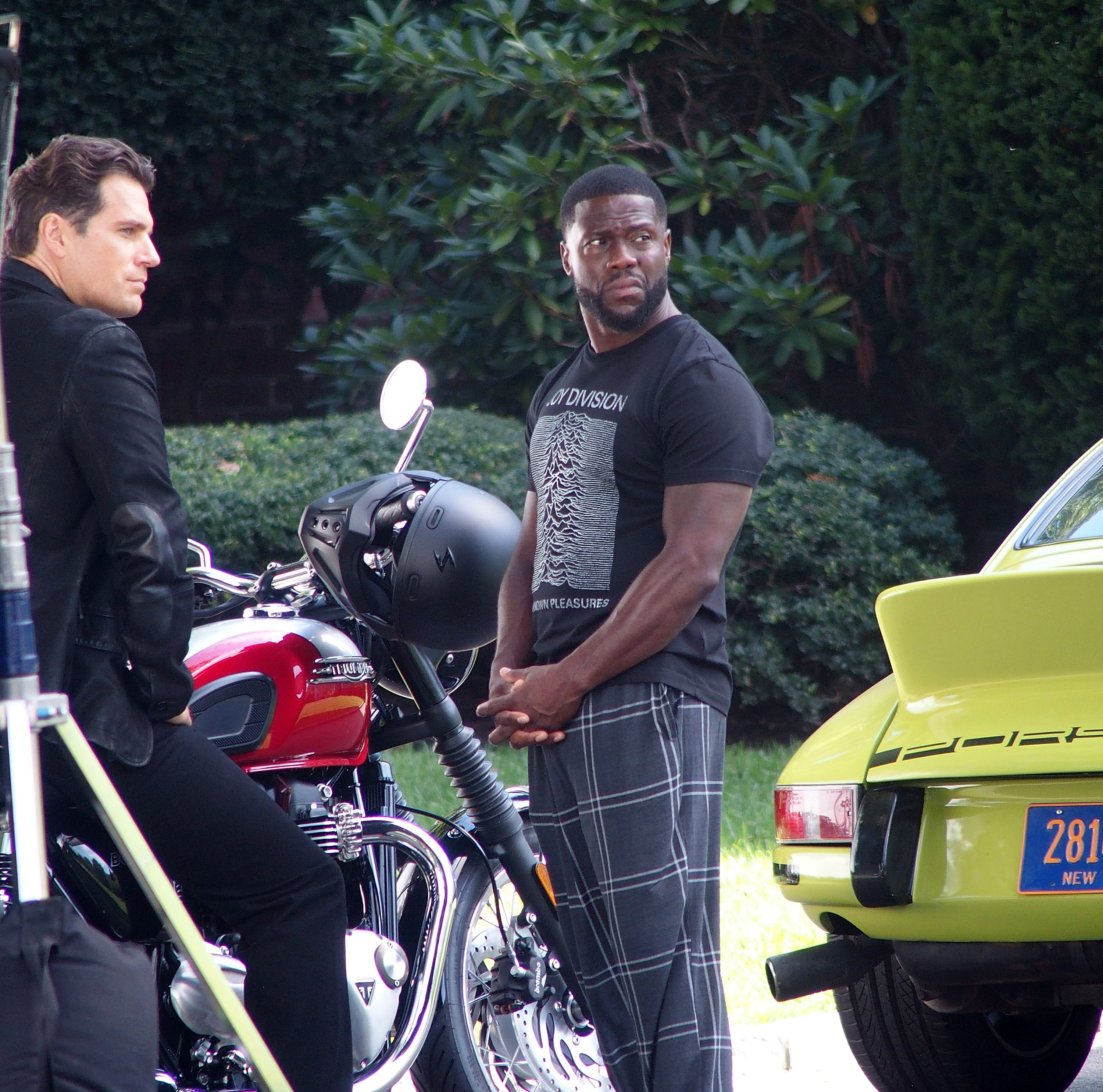 Filming Spy Duo Netflix Picture (3)