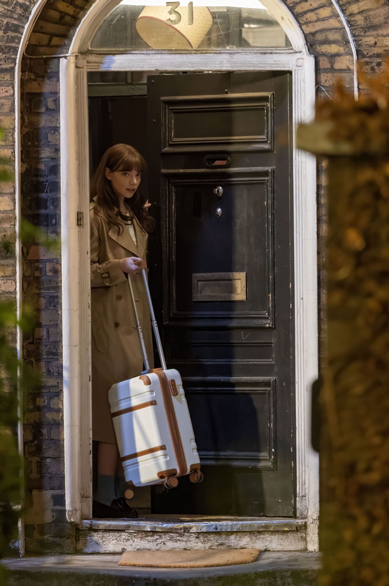 Anya Taylor Joy Begins Filming How To Kill Your Family (6)