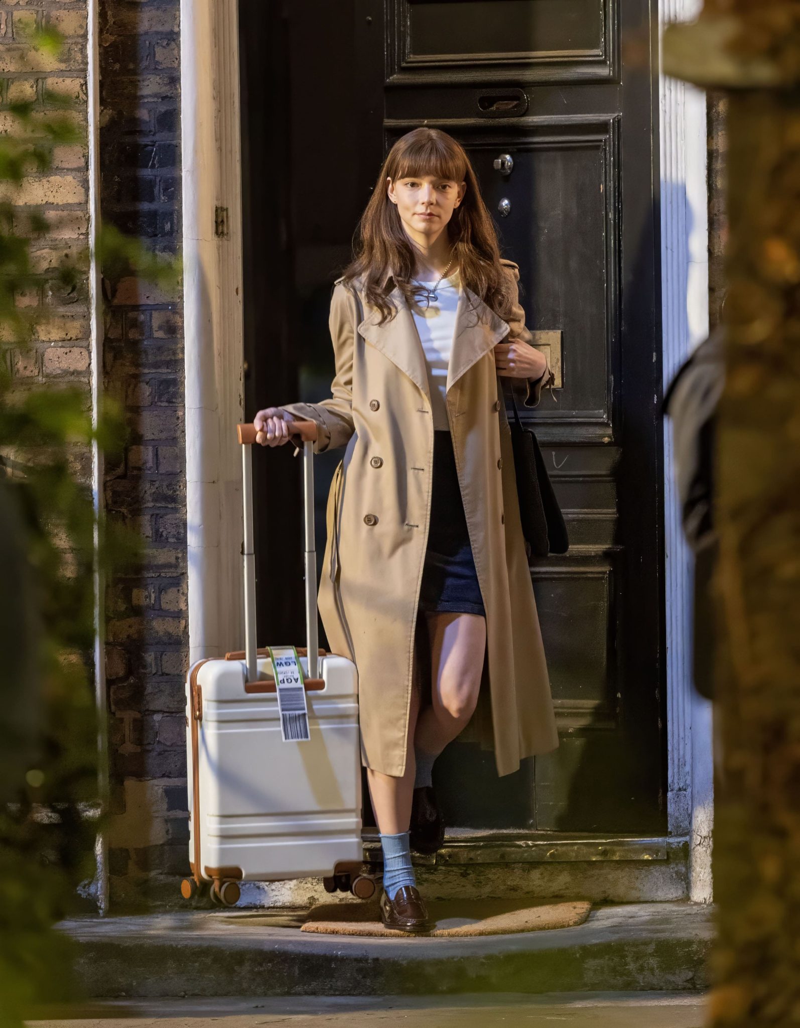 Anya Taylor Joy Begins Filming How To Kill Your Family (8)